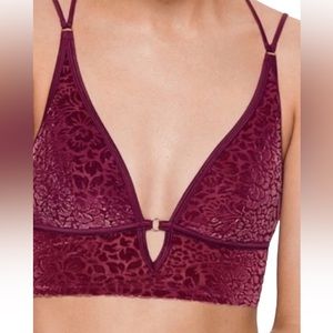 Victoria's Secret PINK lightly lined bralette, size 40D